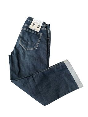 Authentic Silver Jeans - The Curvy High Capri Jeans